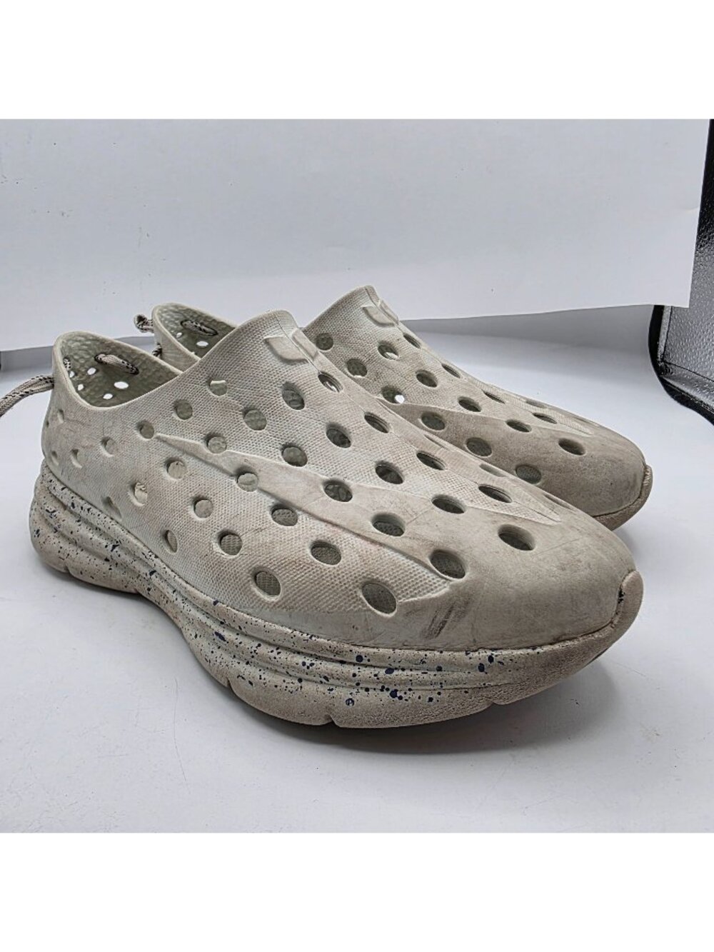 Kane Revive Active Womens Size 5 Gray Recovery Slip On Shoes Lightweight Casual